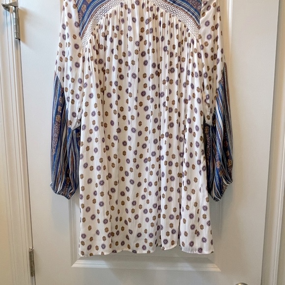 Like new  free people lined top with pockets - Picture 2 of 5